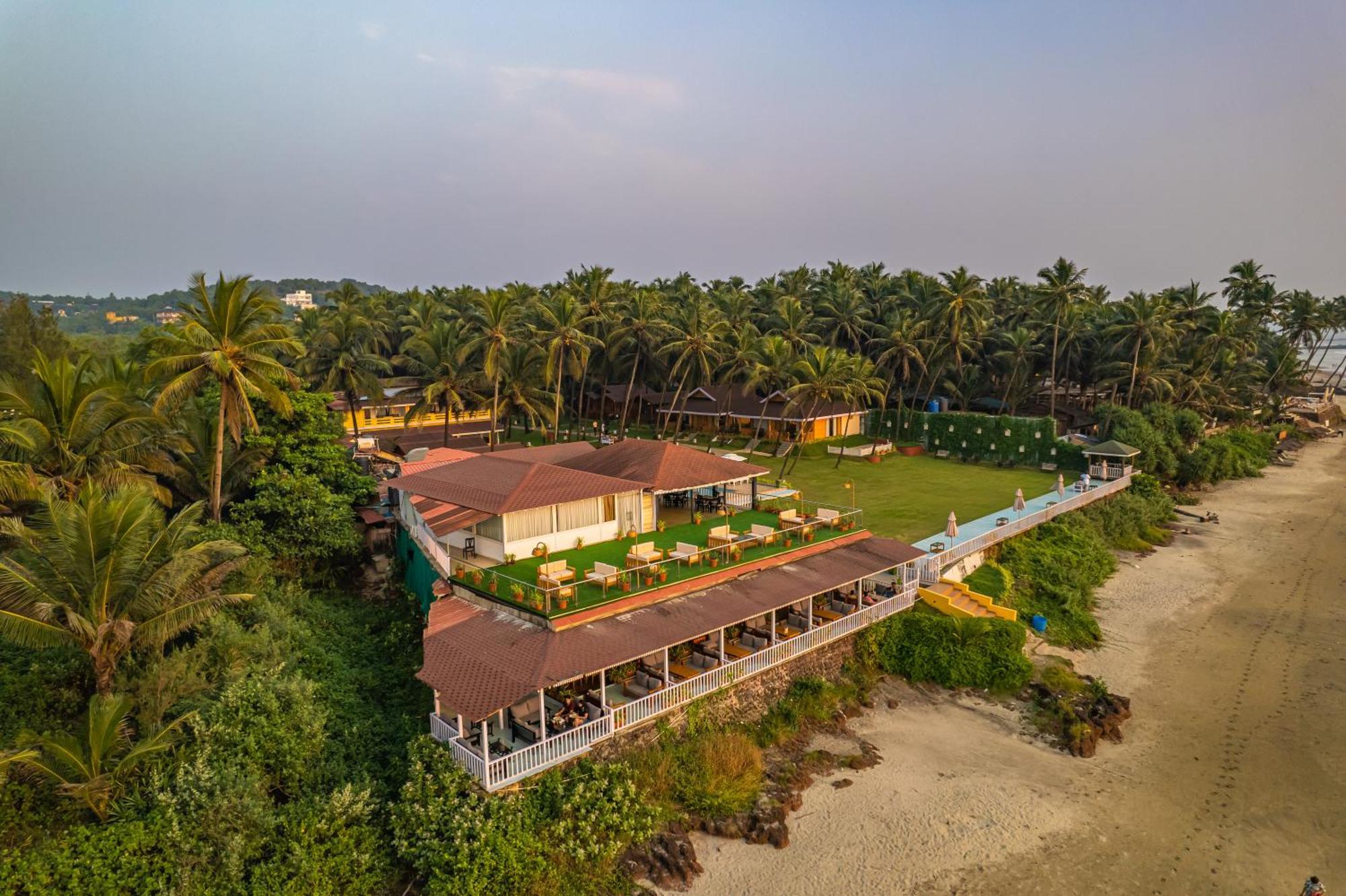 La Cabana Beach & Spa, By Ashvem Beach Mandrem Extérieur photo